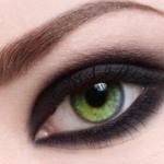Как да подчертаем зелените очи