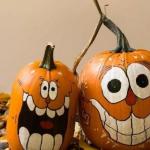Simpleng autumn pumpkin crafts: para sa kindergarten, paaralan at tahanan